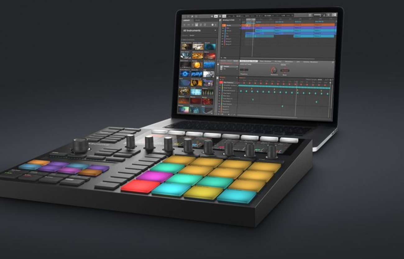 ni maschine studio maße